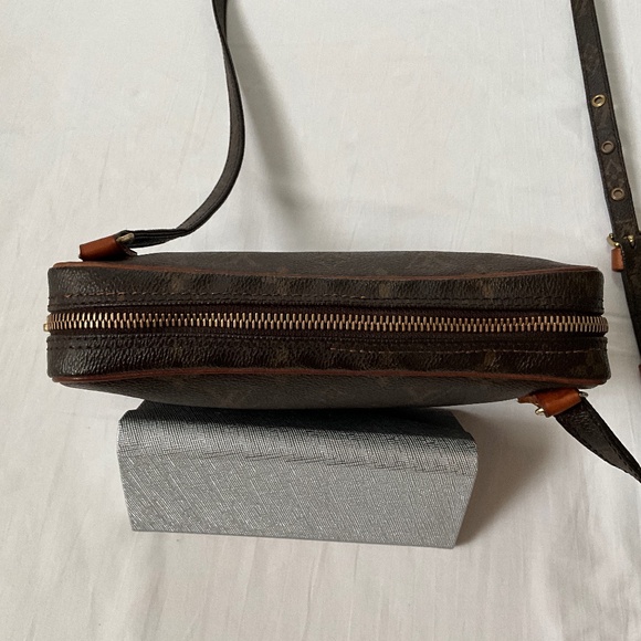 LOUIS VUITTON Vintage Marly Bandouliere Monogram Crossbody Brown - Picture 10 of 16